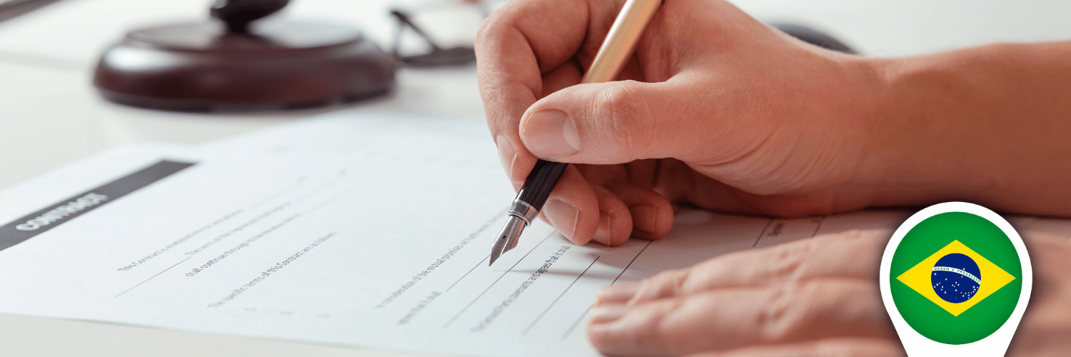 Expert declaration versus Brazilian law legal memorandum.