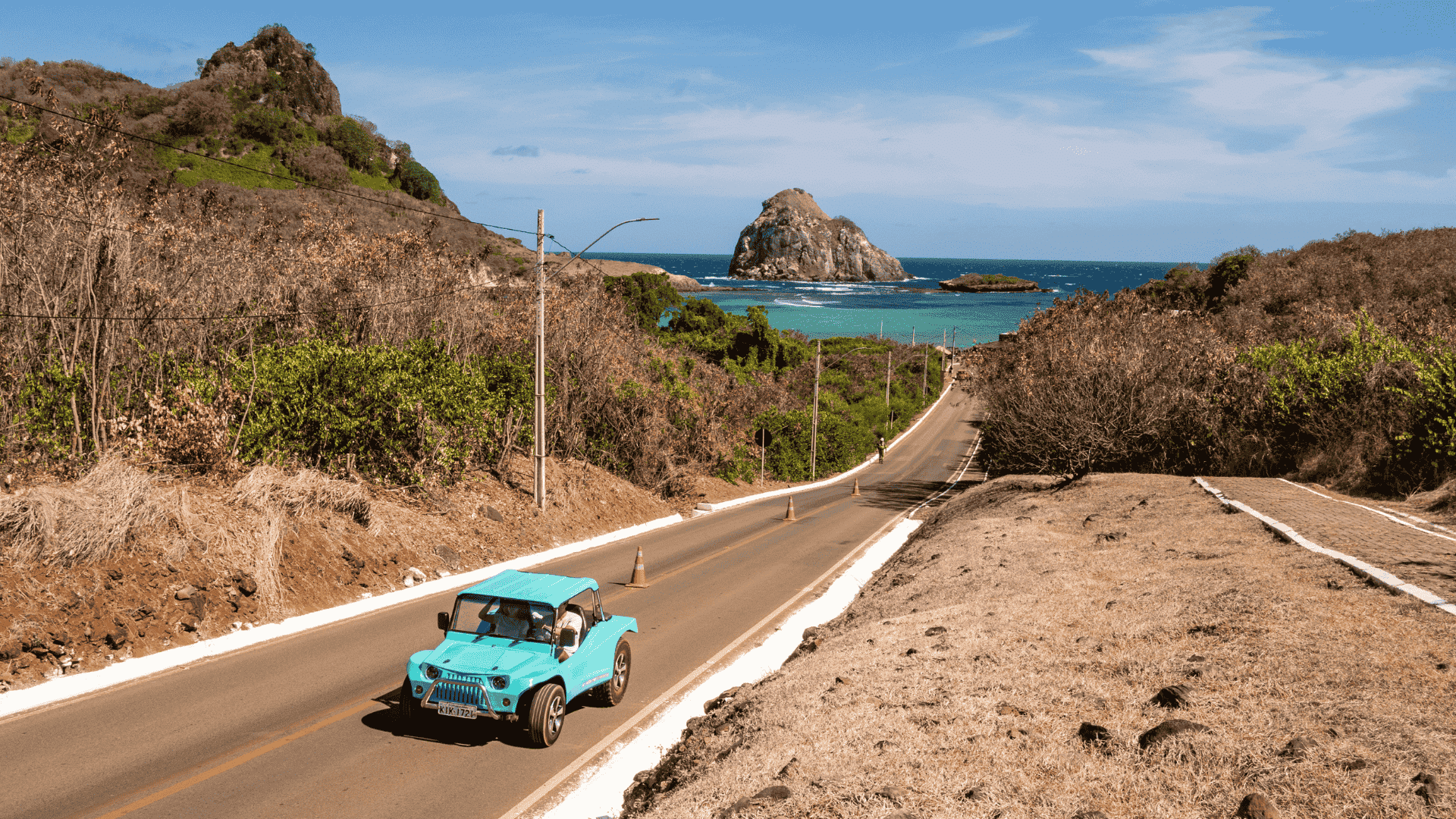 Scenic route in Fernando de Noronha_Oliveira Lawyers
