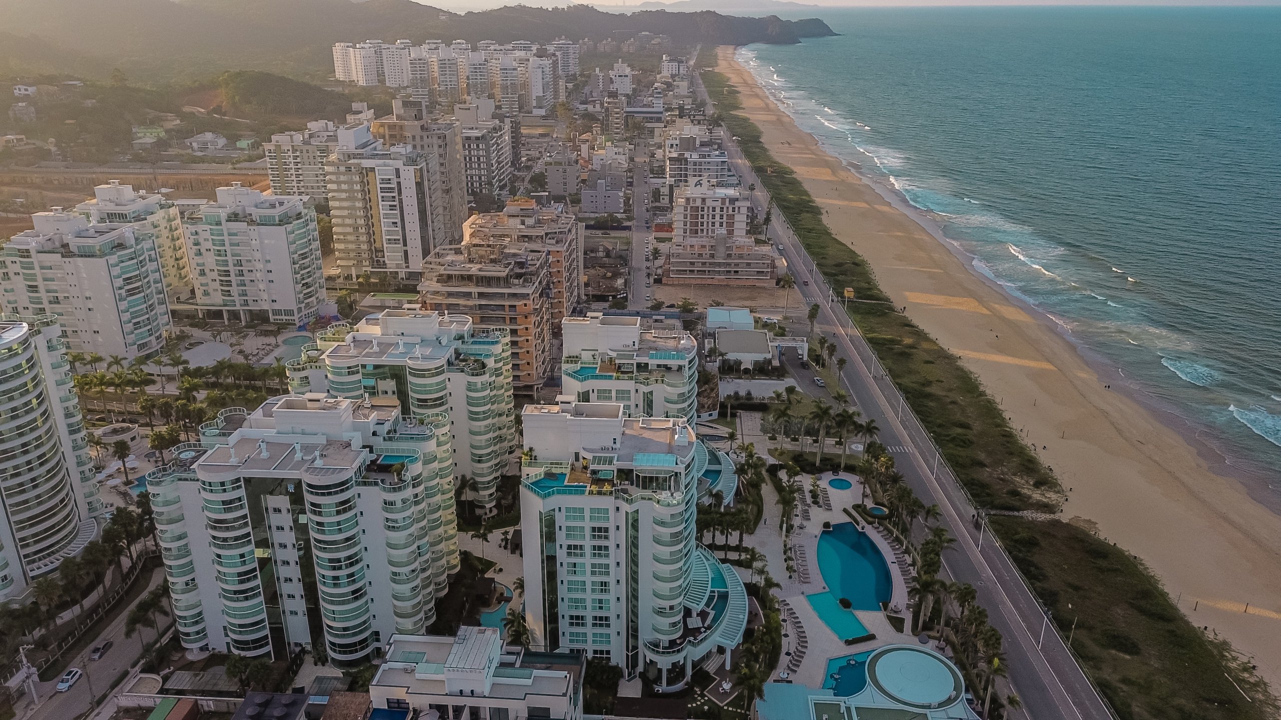 Upscale condominiums along Praia Brava, Santa Catarina | Photo by: Merlin Donald