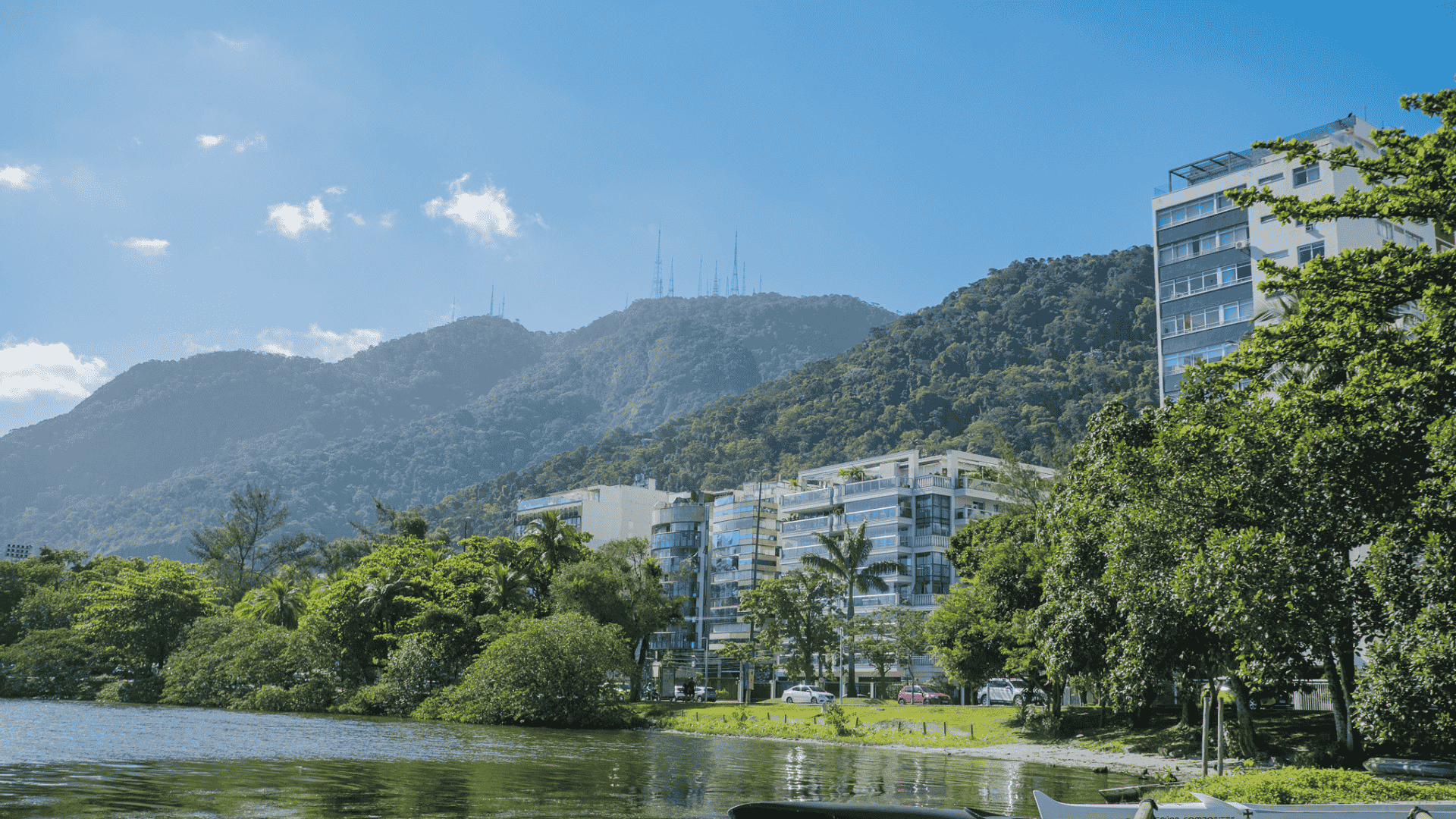 Lakefront apartments and lagoon lifestyle in Lagoa, Rio de Janeiro