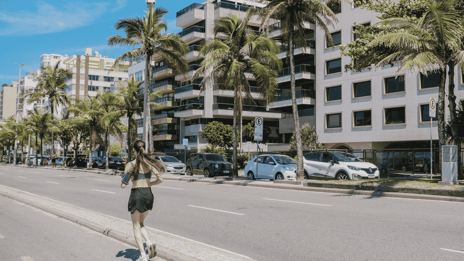 Beachfront apartments and upscale residential real estate in Leblon, Rio de Janeiro